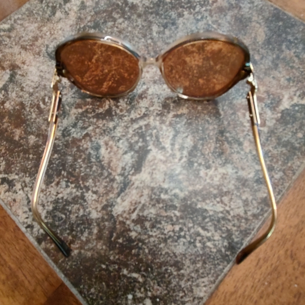 Vintage Yves Saint Laurent Gold and Brown Sunglasses - Picture 4 of 6